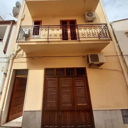 Palazzo Aurora